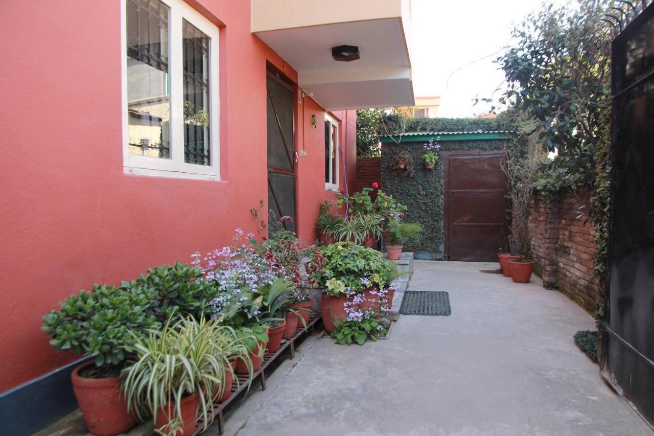 Ojas Wellness B&B Lalitpur Eksteriør billede